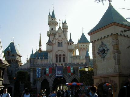Sleeping Beauty's Castle from the other side<br>Location: <a href="https://www.google.com/maps/search/?api=1&query=33.81294,-117.919" target="_new">Disneyland</a>